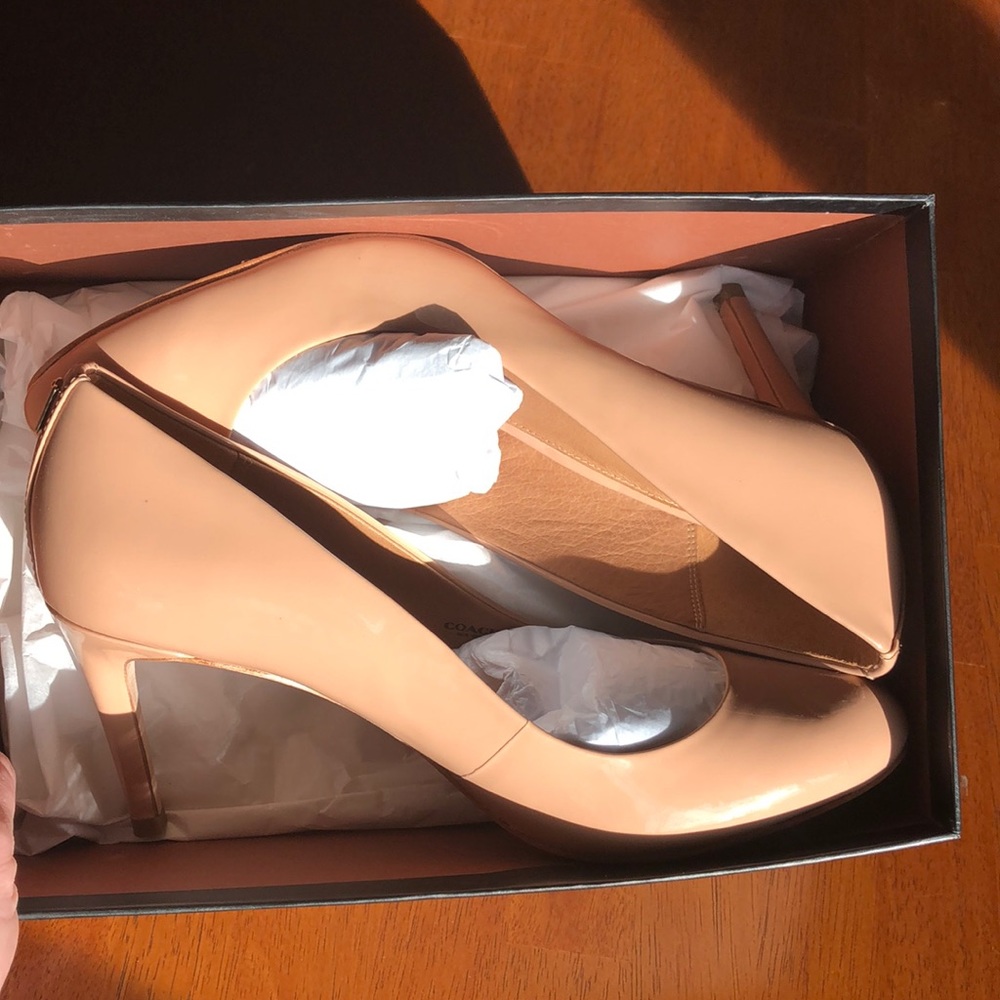 Coach rosey patent 9.5 M high heel